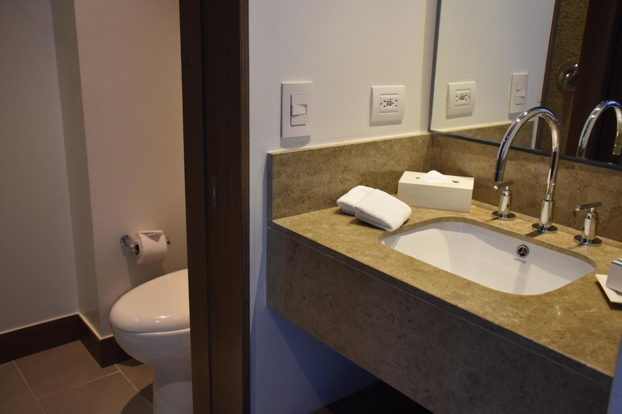 Hampton By Hilton Bogota Usaquen Экстерьер фото